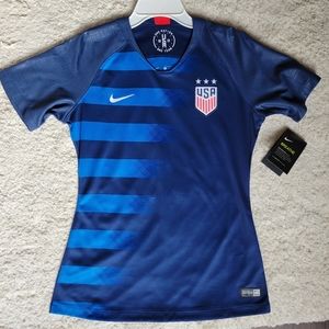 Nike USWNT jersey size small